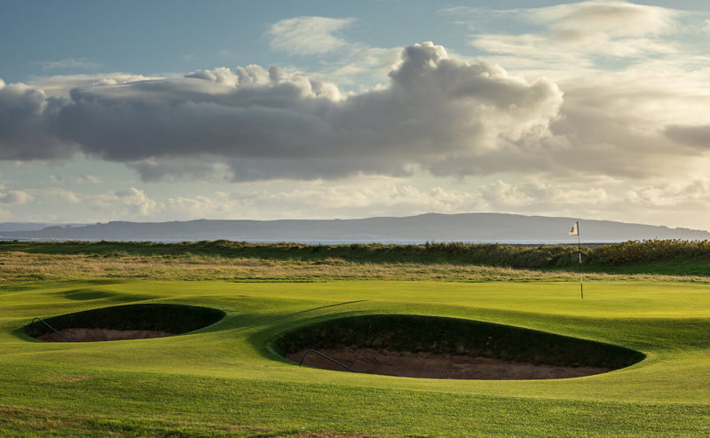 Old Course - Hole 1: Seal - Royal Troon Golf Club