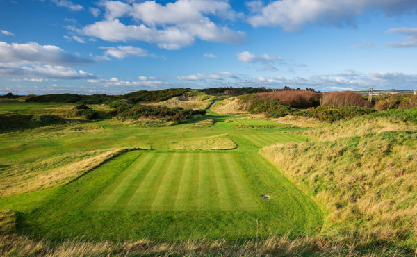 Old Course - Hole 10: Sandhills - Royal Troon Golf Club