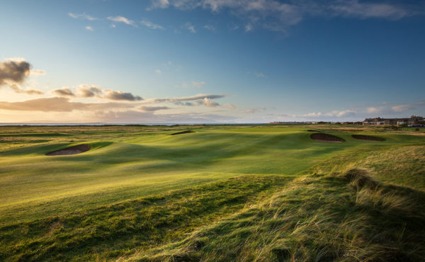 Old Course - Hole 17: Rabbit - Royal Troon Golf Club